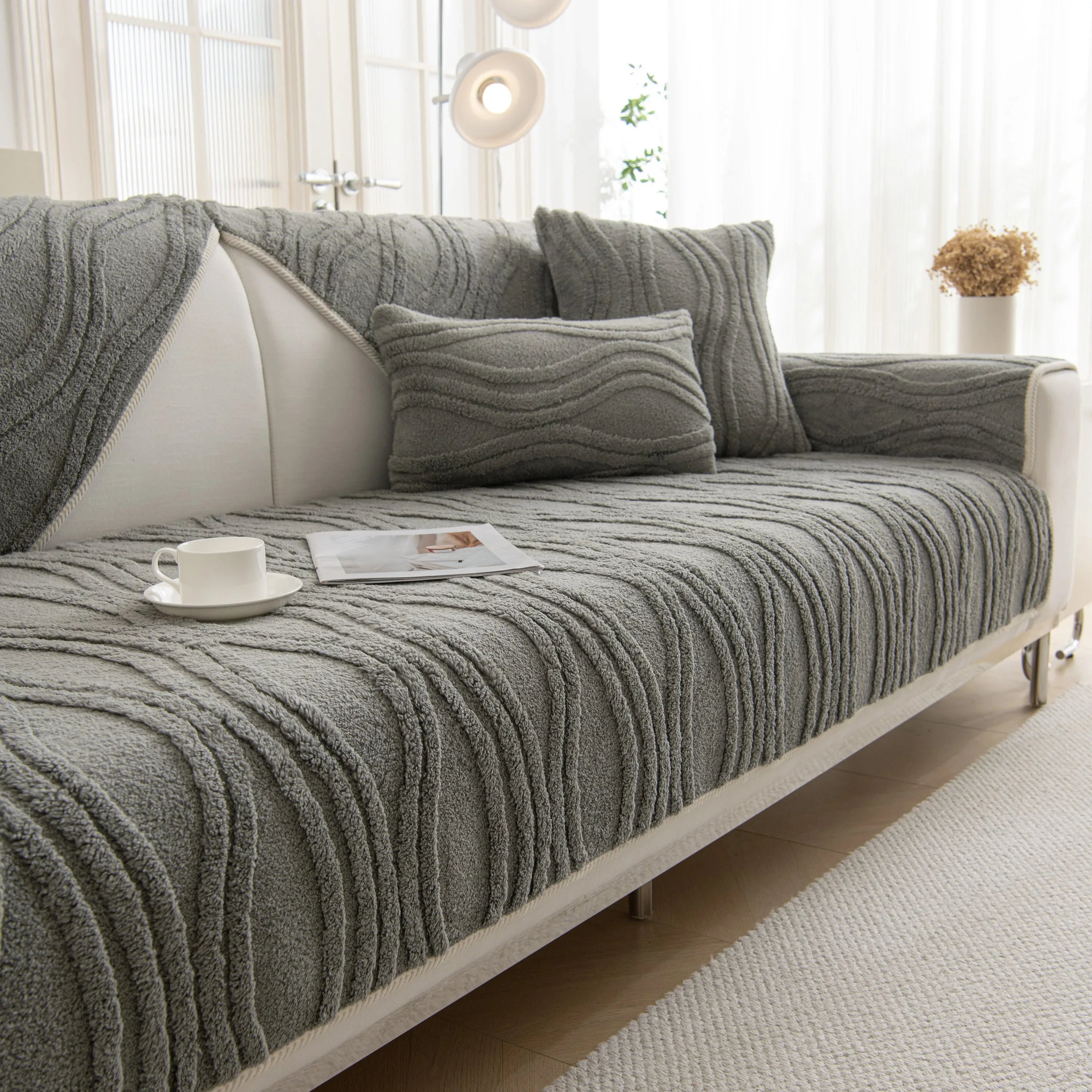 Winter Thickened Non-slip Blanket, Three-Dimensional Embossed Cotton Velvet Sofa Cover - TaroTextile